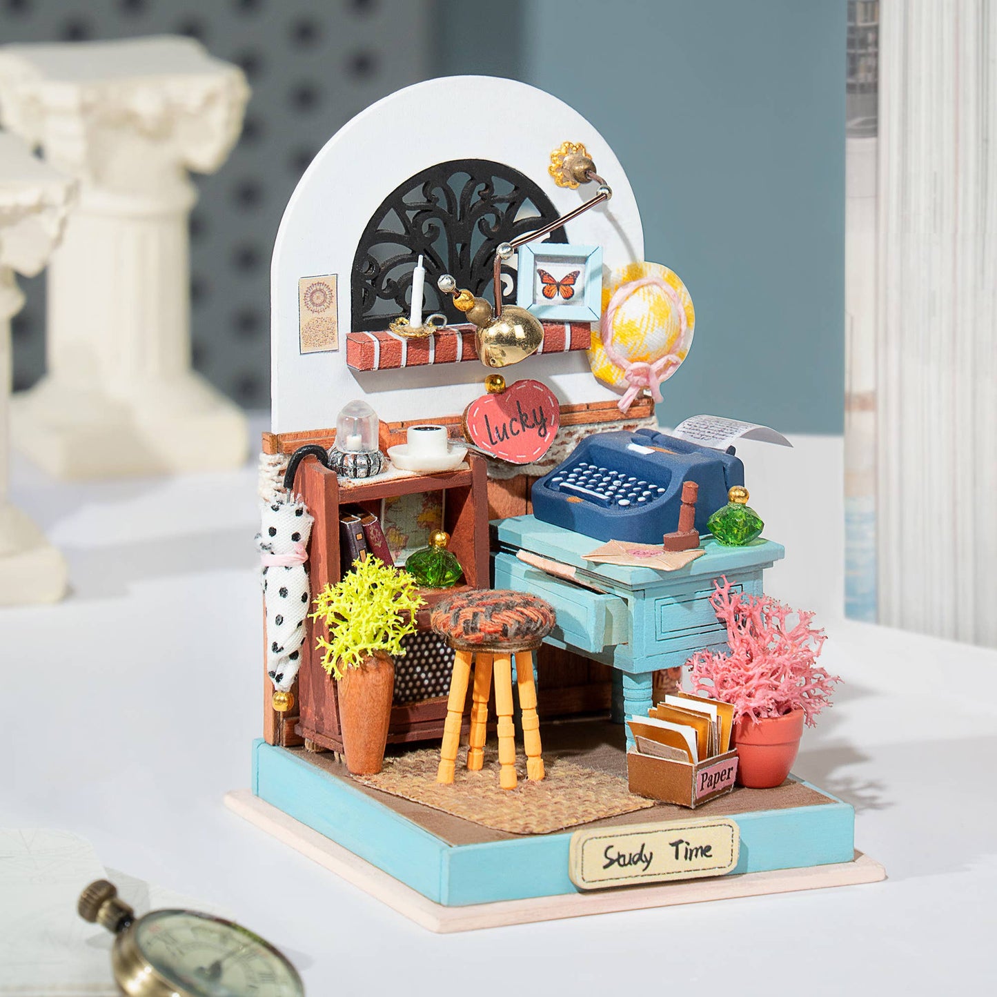 DIY Miniature House Kit: Record Mood (Study)