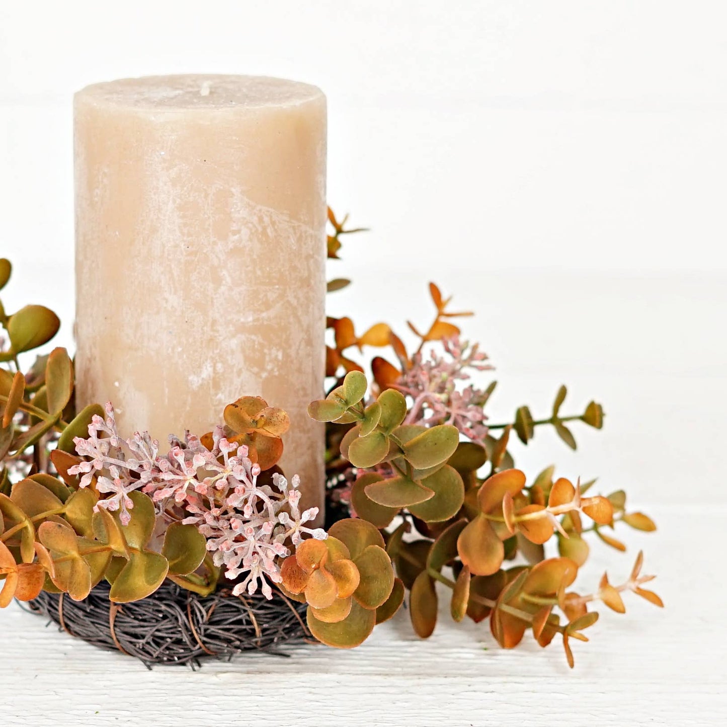 10in(3)Twig Wreath-Fall Mix Seeded Eucalyptus