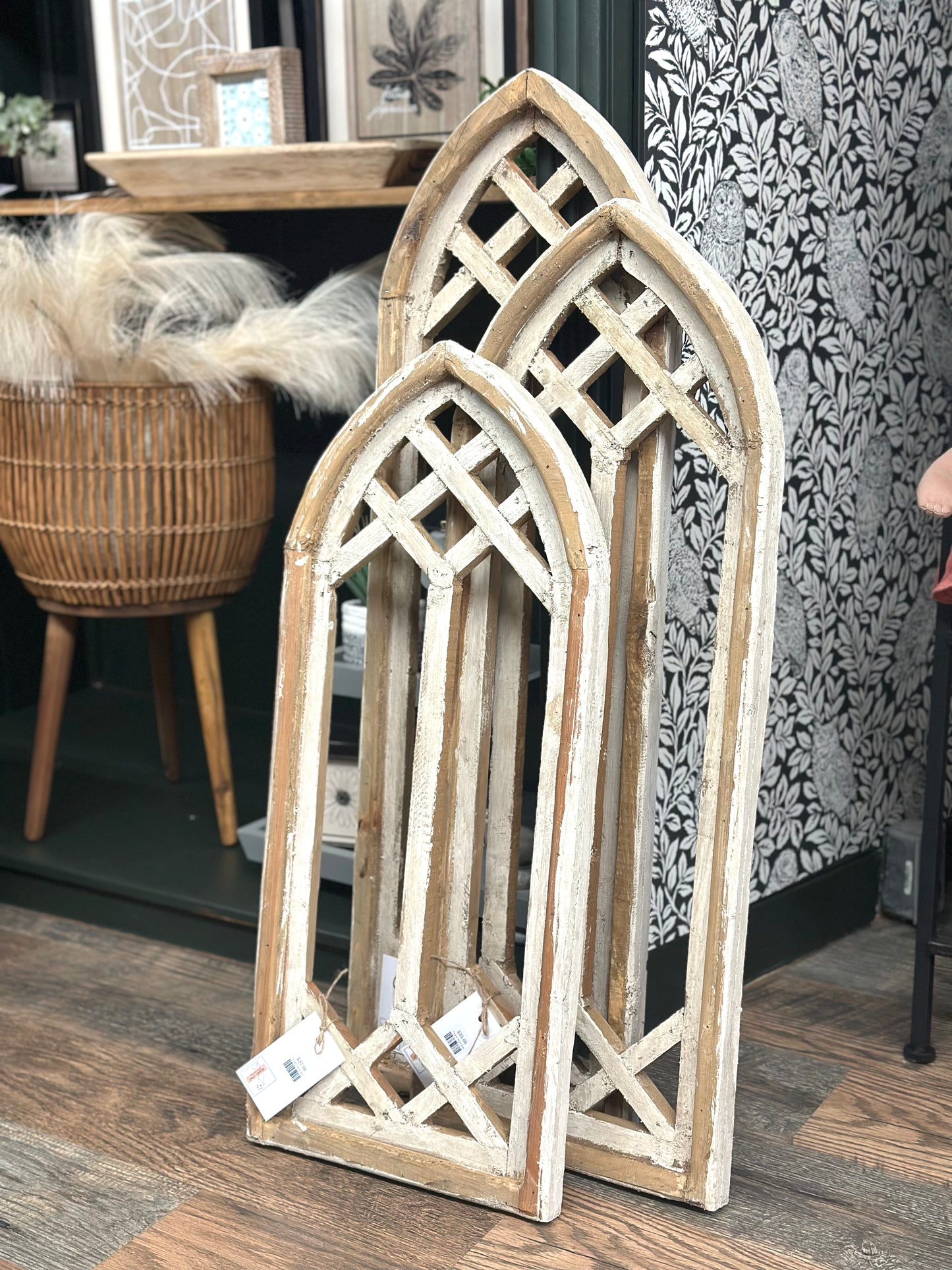 Foligno Wood Arch