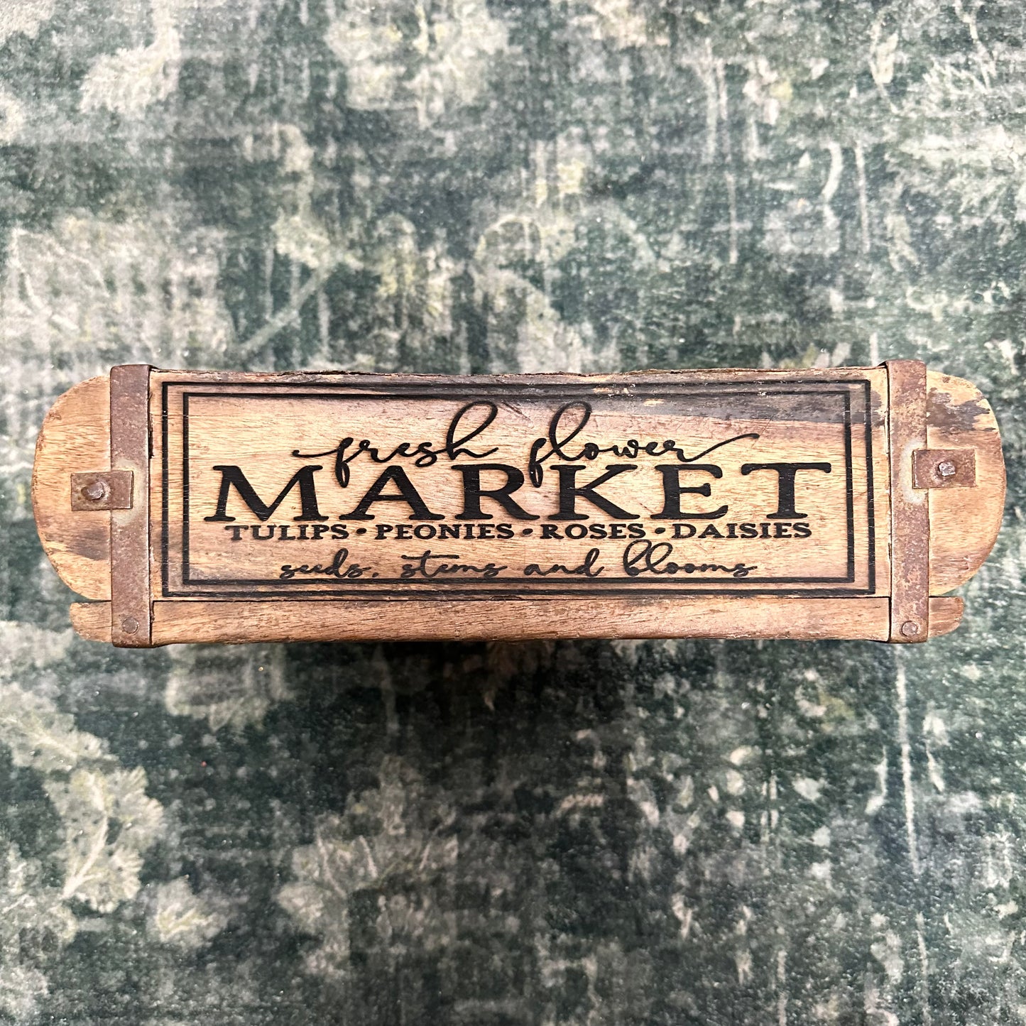 Antique Brick Mold Decor