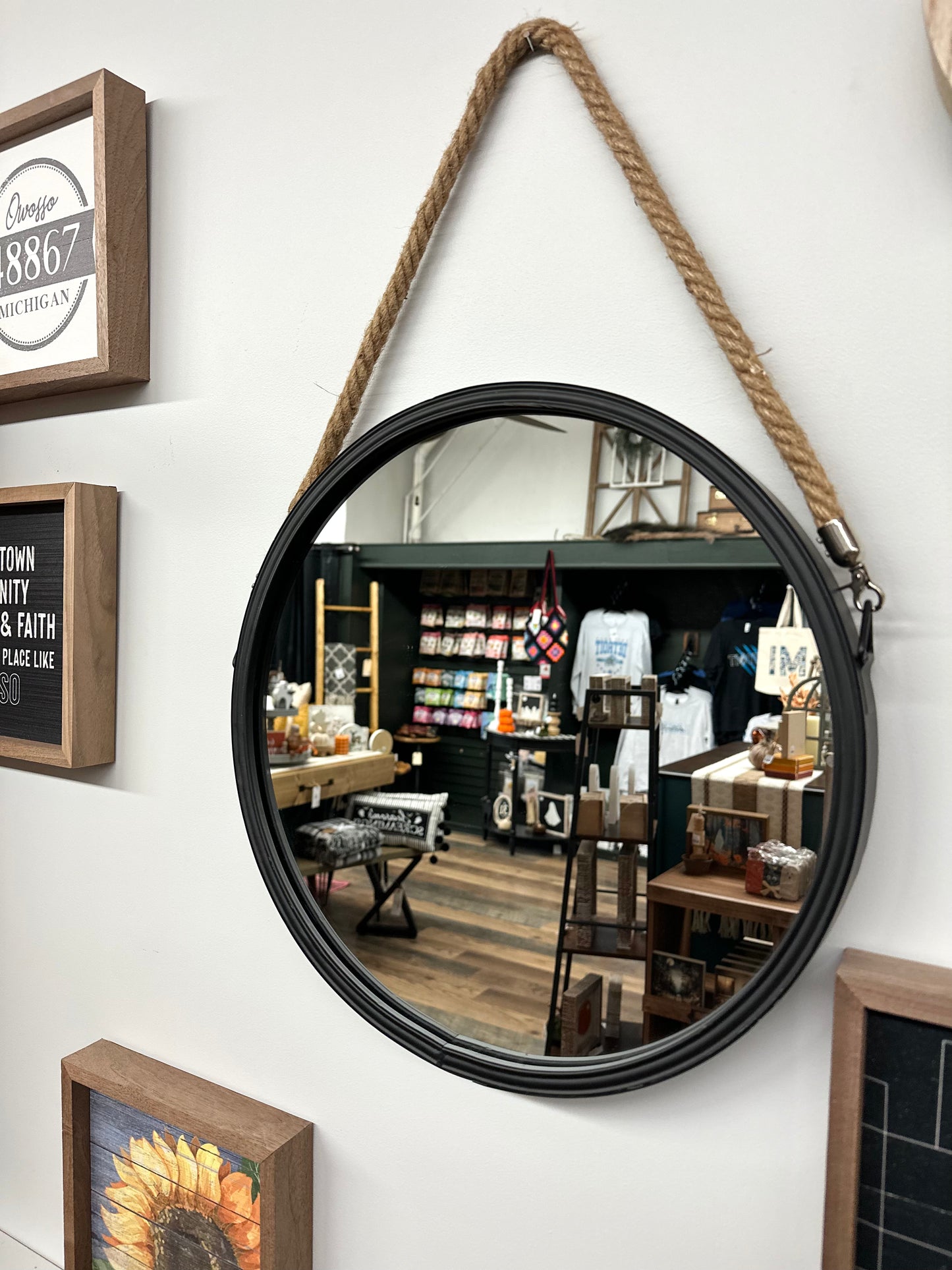 16 inch Black Round Hanging Mirror