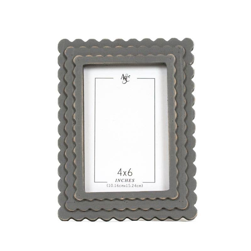 12061 - 6x8 wood scallop photo frame (4x6) grey Home Decor
