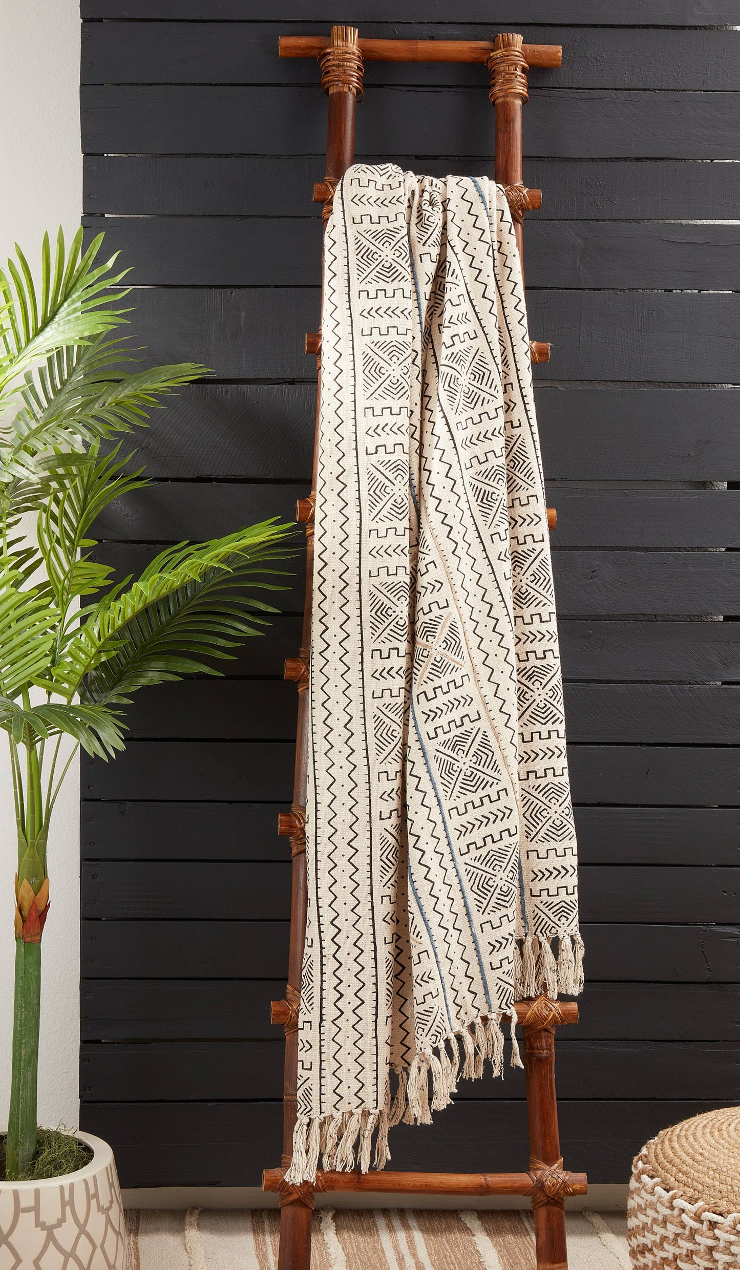 Mudcloth Throw Blanket- Rich Pattern Detail