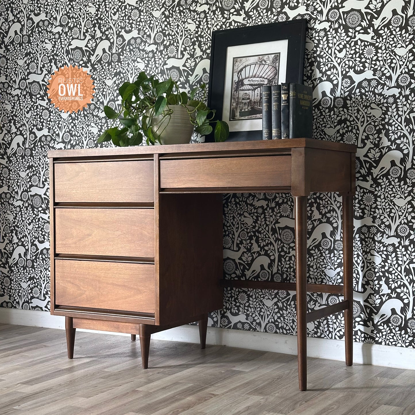Broyhill Pacemaker MCM Desk