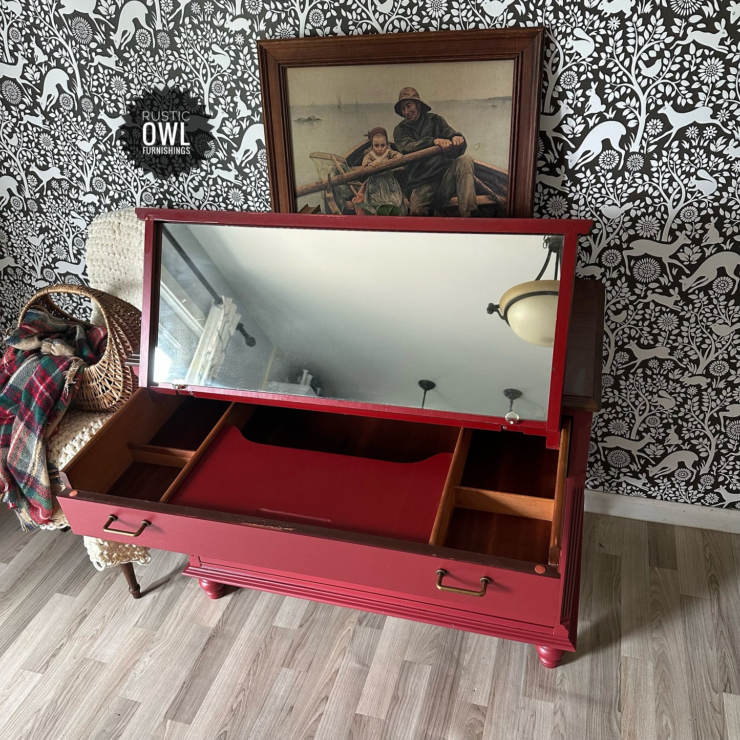 Cavalier Dress away Dresser