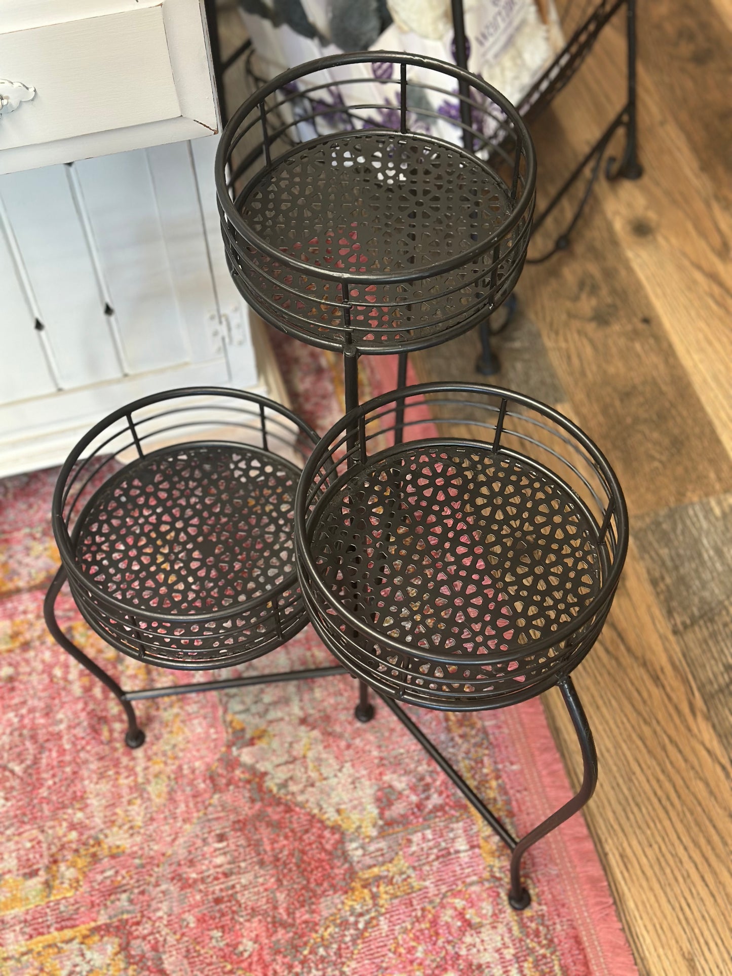Metal Foldable Plate Stand