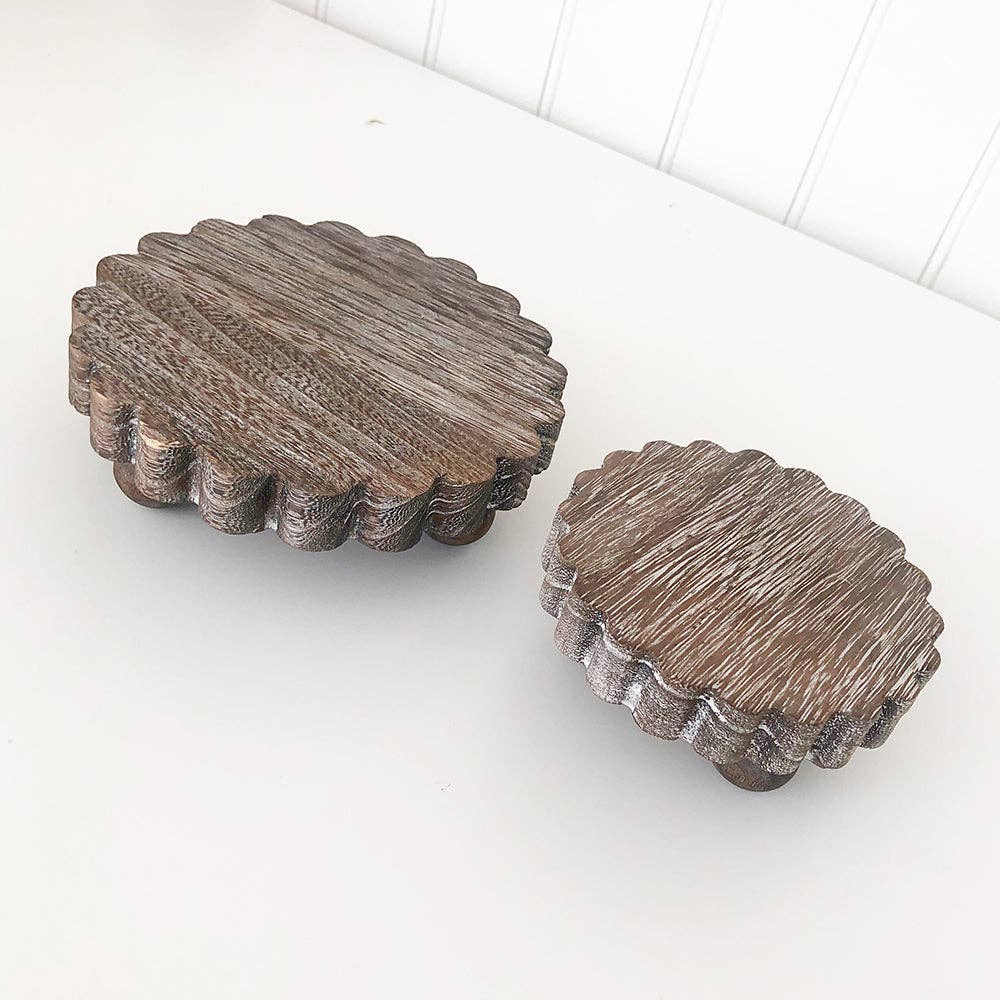 Foundations Decor Mini Scalloped Risers (Set of 2)