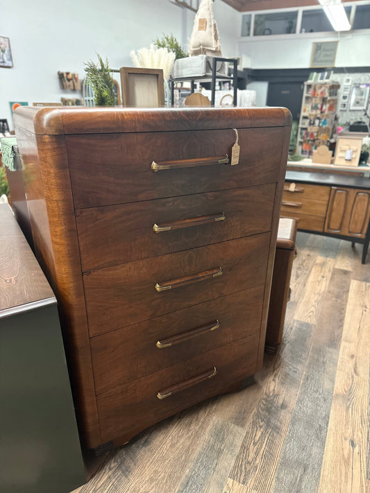 Waterfall Dresser
