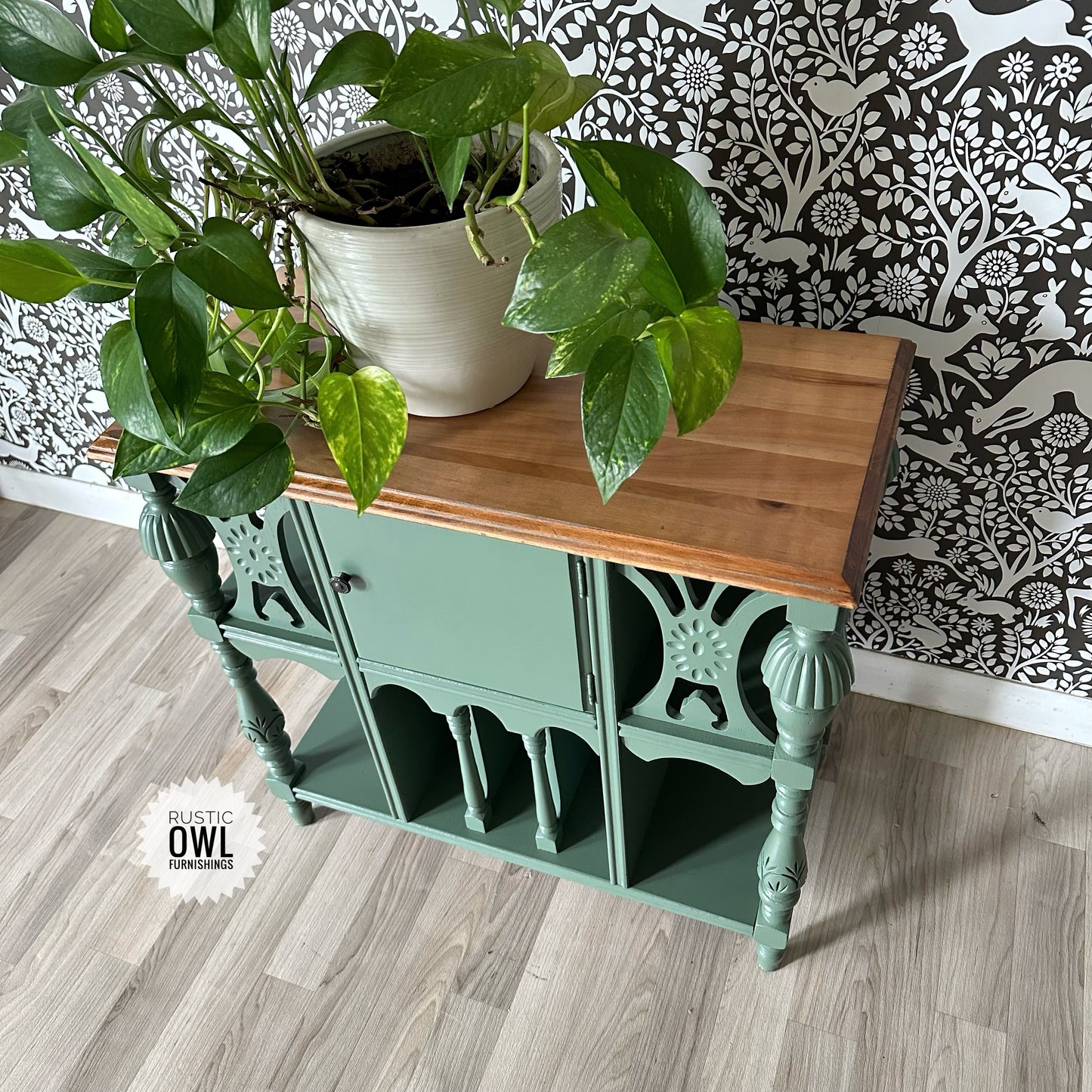 Vintage Humidor/Magazine Stand
