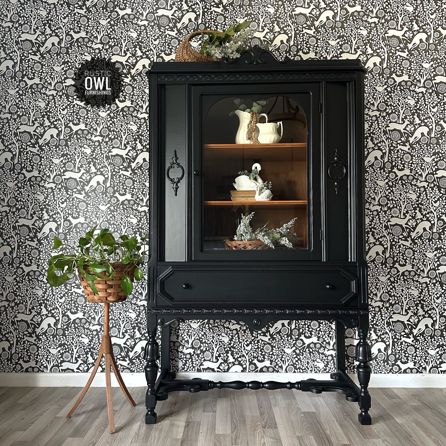 Robbins Furniture China Cabinet