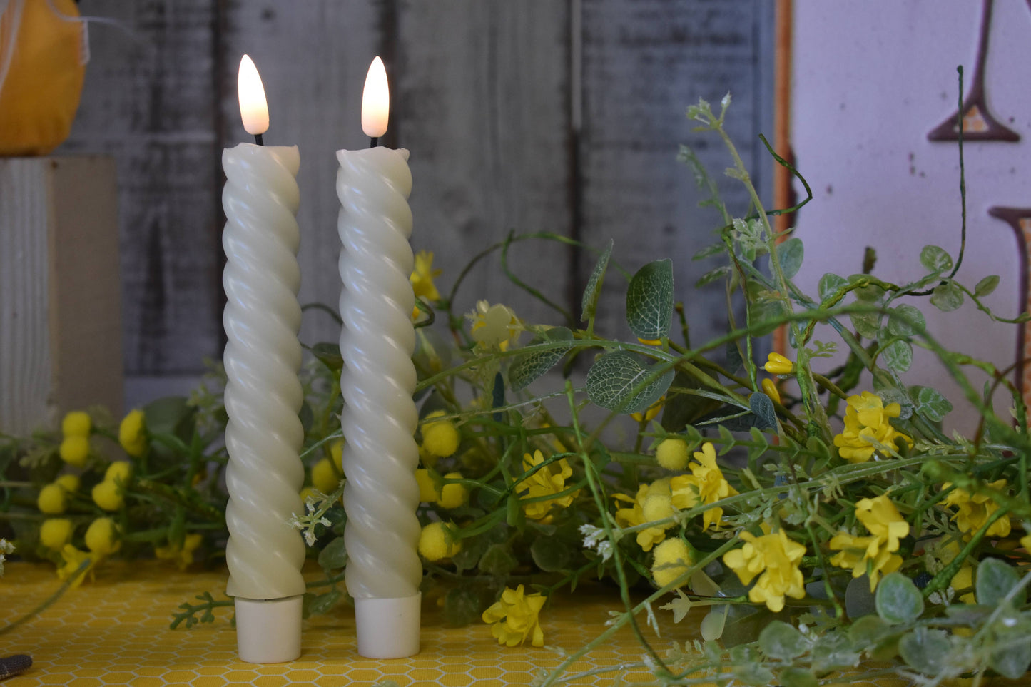 Spiral Taper Candle Realistic Flame 10in