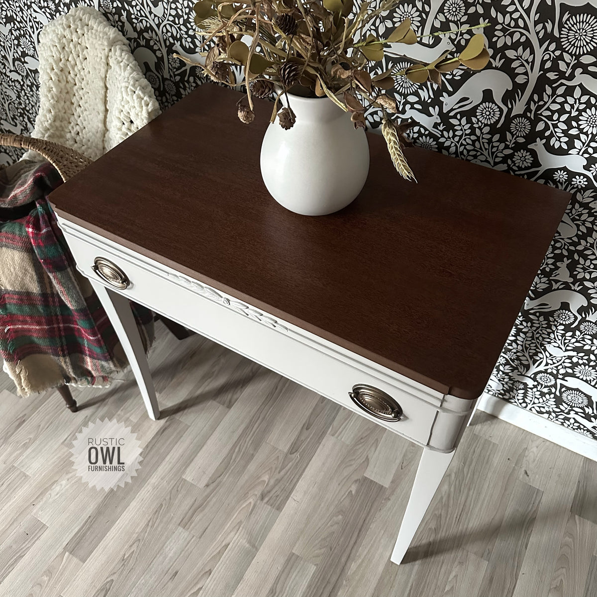 Mengel Hepplewhite Desk/Entry Table