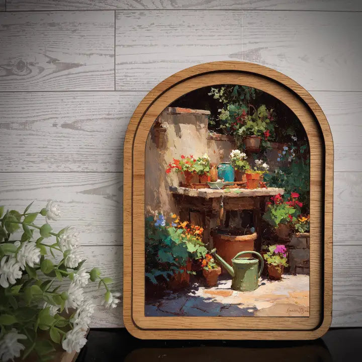 Medium Arch Frame, 8 designs