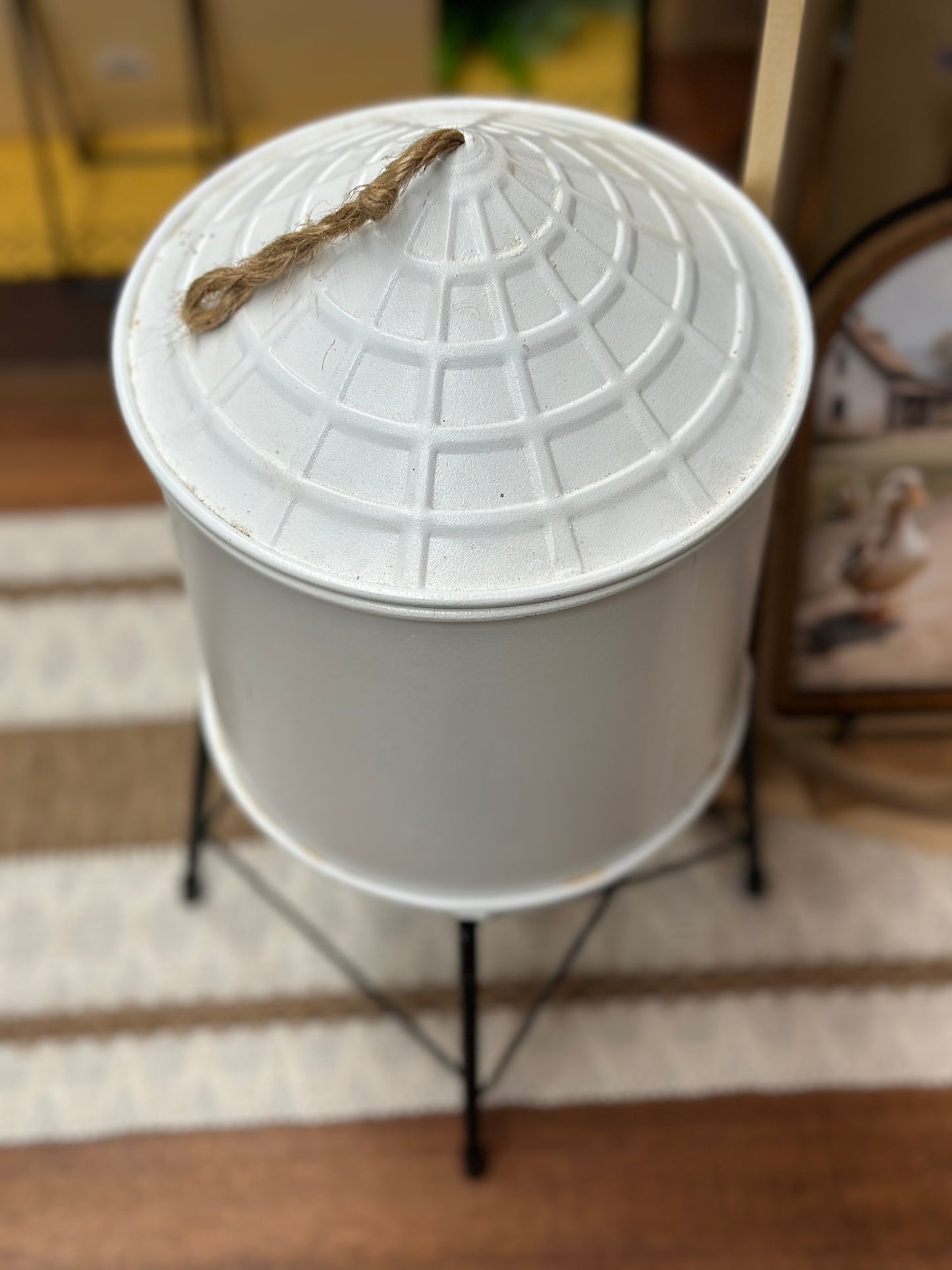 Farmhouse Water Tower Decor