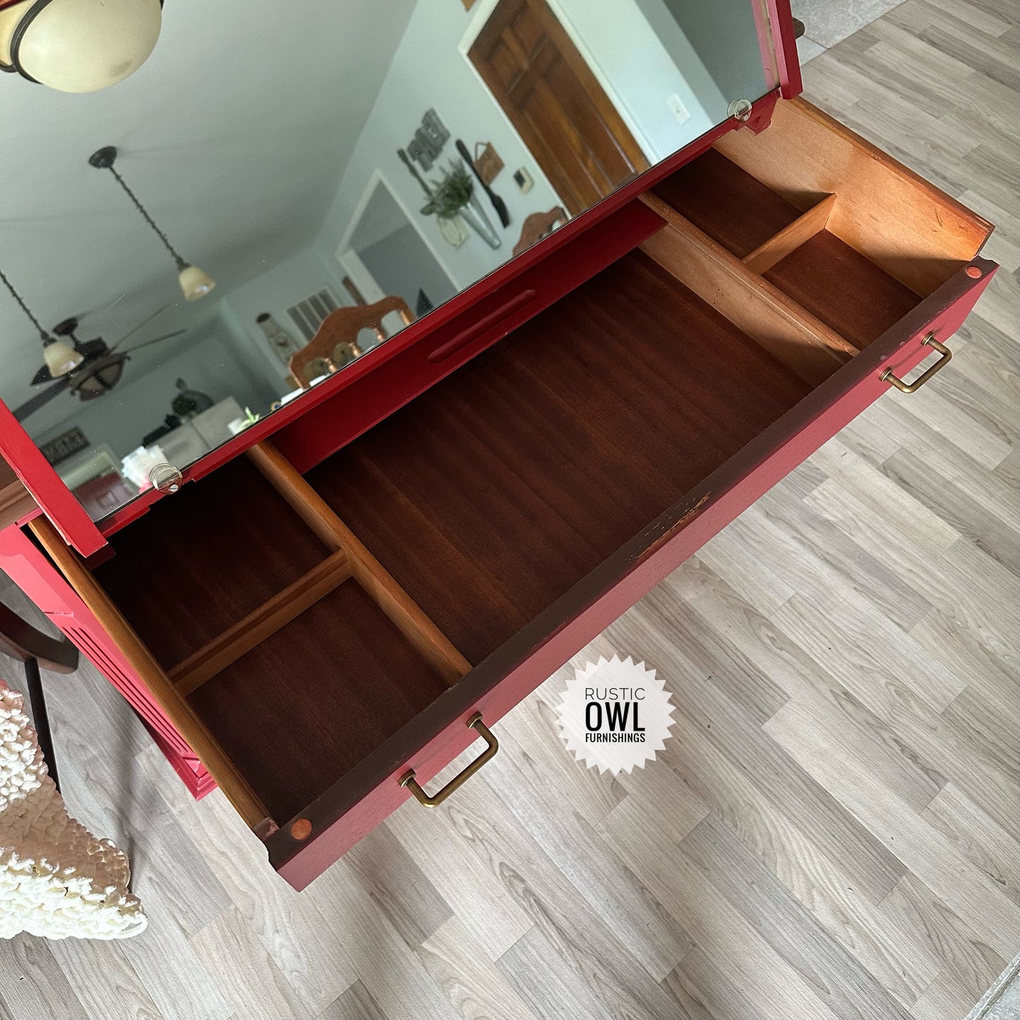 Cavalier Dress away Dresser