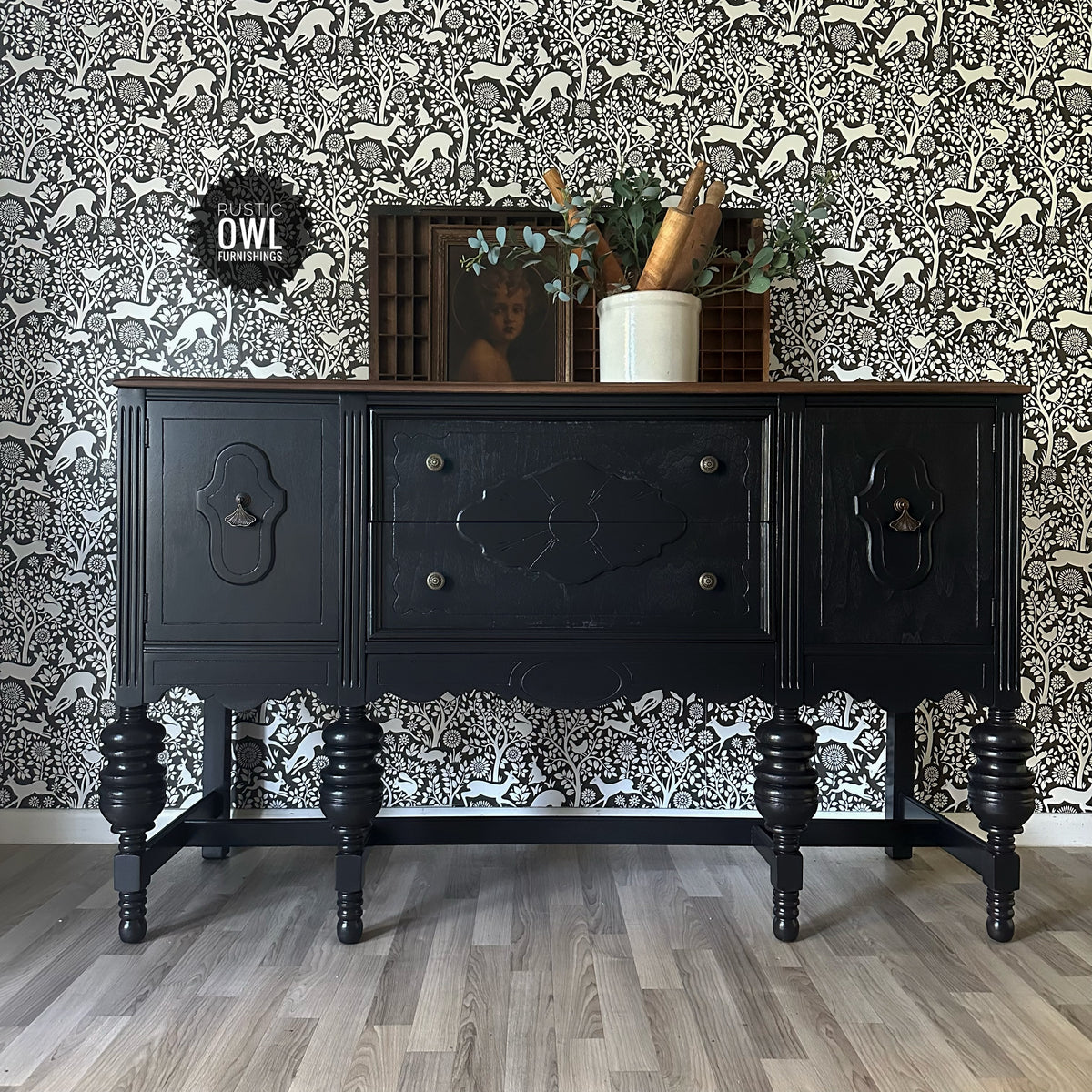 Jacobean Buffet