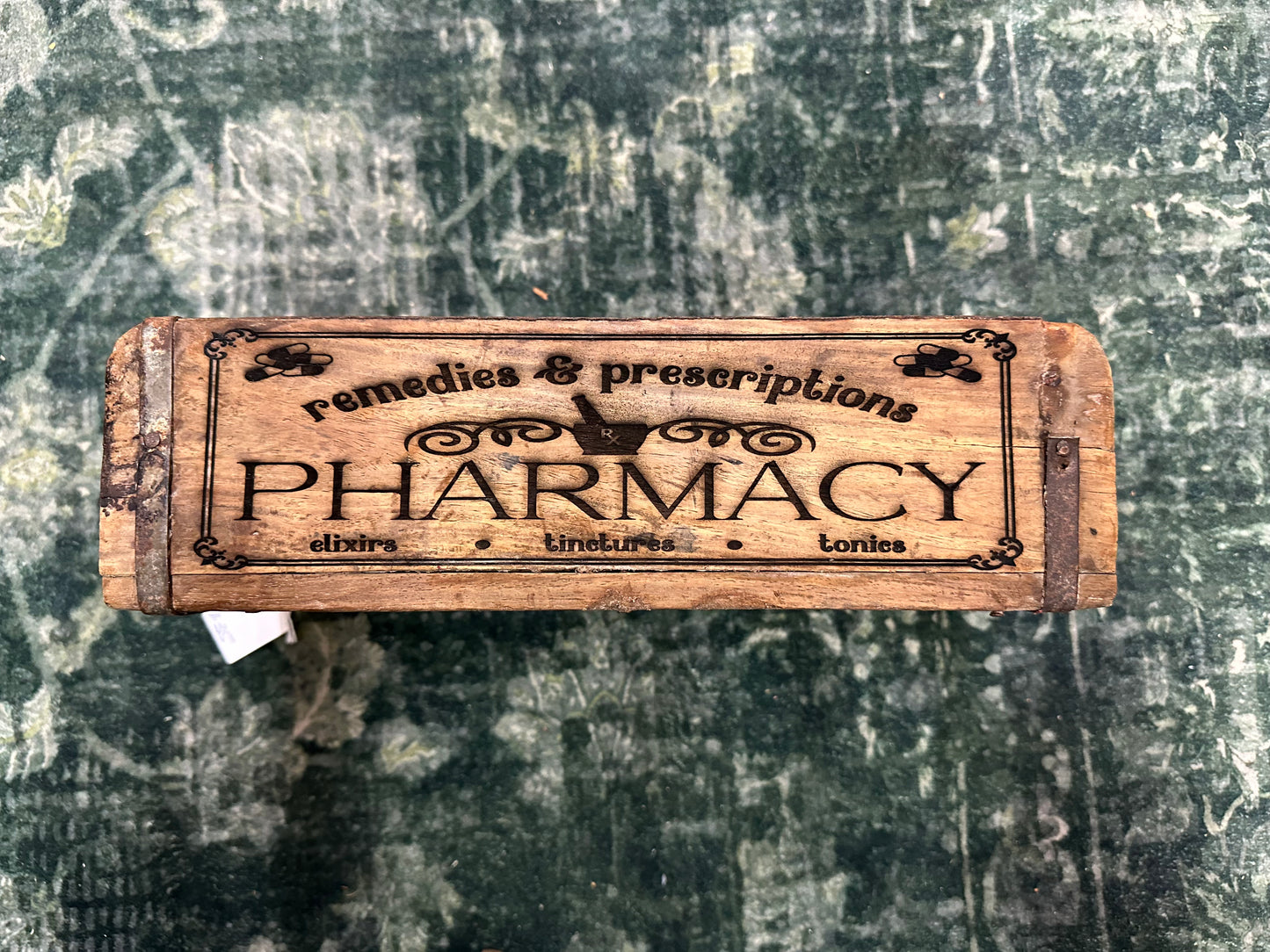 Antique Brick Mold Decor