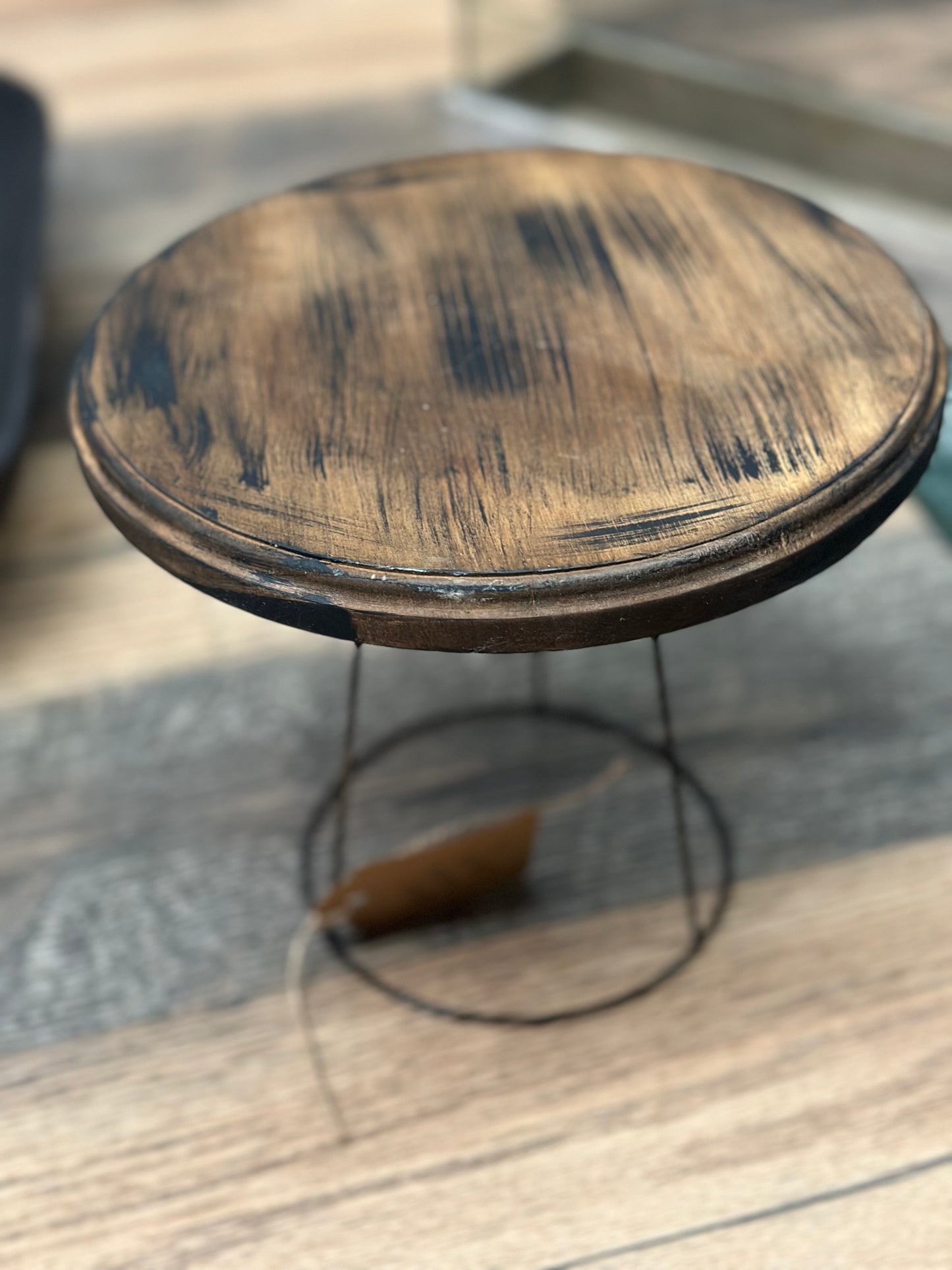 Lamp Shade Stand