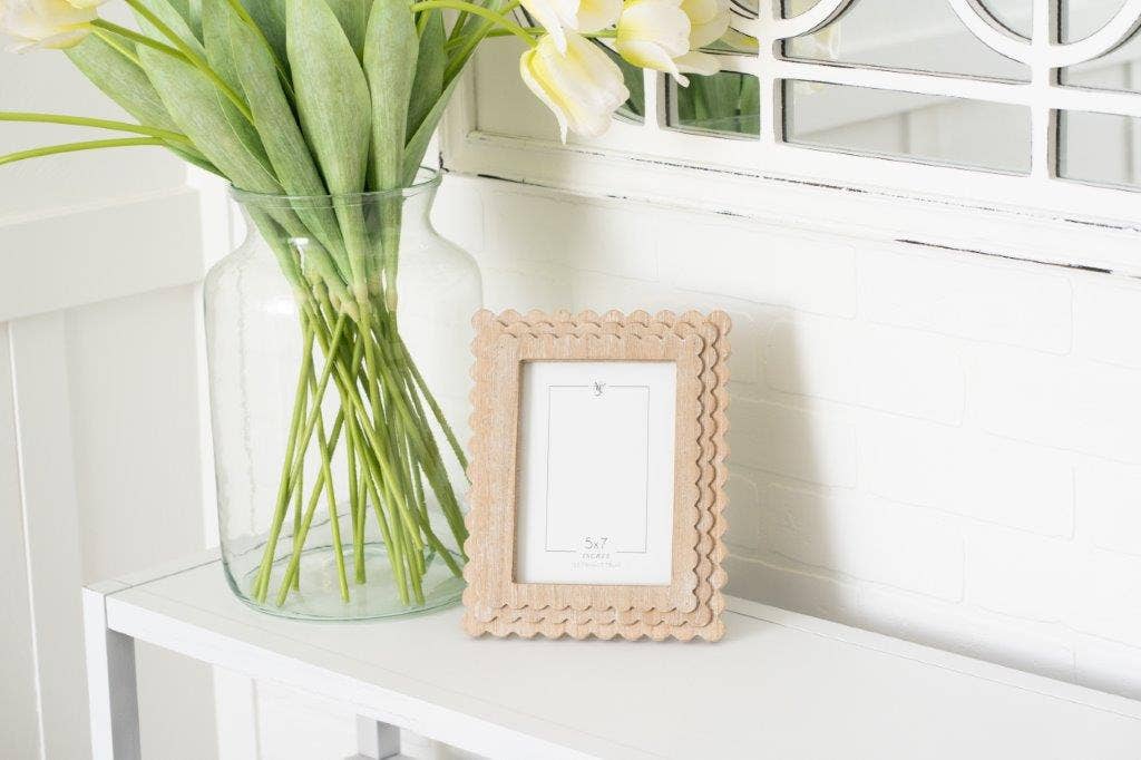 5X7 Natural wood Scallop Photo Frame